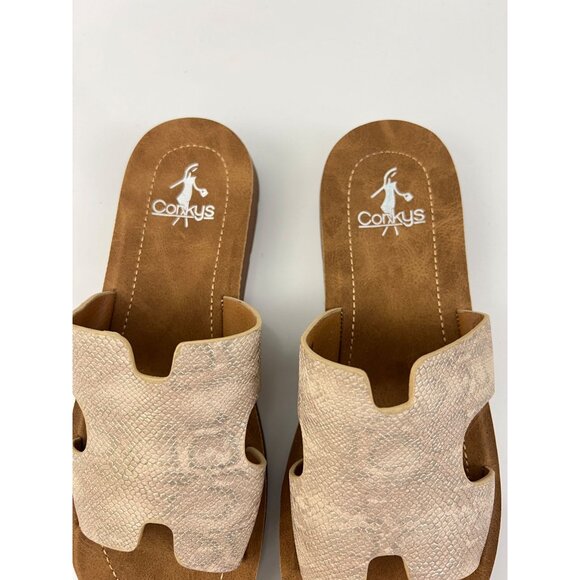 Corkys Sandals Women's 6 Bogalusa Slide Tan Faux Leather Open Toe Slip On Wedge - Picture 3 of 9